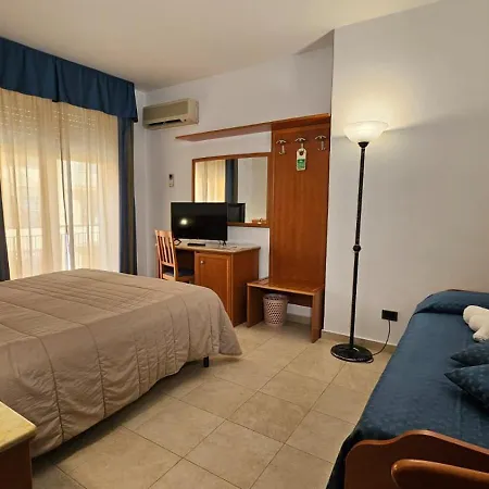 Hotel Gh 3*