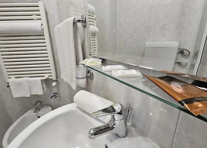 Gh מלון פיאצה ארמרינה