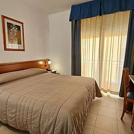 Hotel Gh 3*