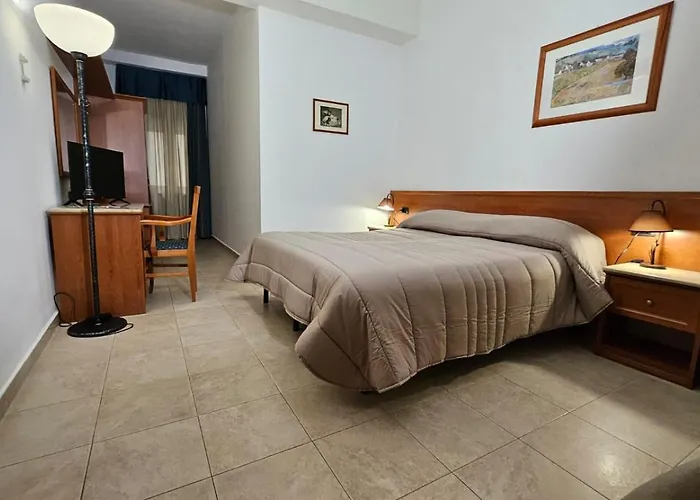 Gh Hotell 3*